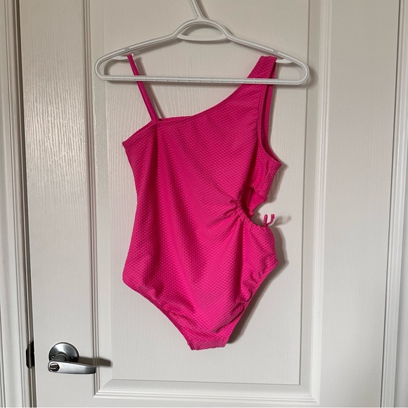 HOT Pink One-Shoulder Swimsuit Barbie kids size 14-16 or women’s small NWOT cute - Picture 4 of 11
